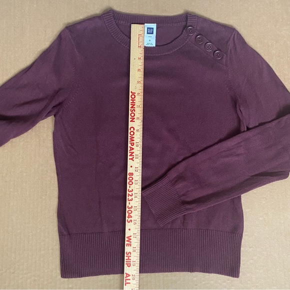 Gap Crew Neck Sweater, Size Small, Amethyst, Shoulder Button Detail Crew… - Picture 6 of 10